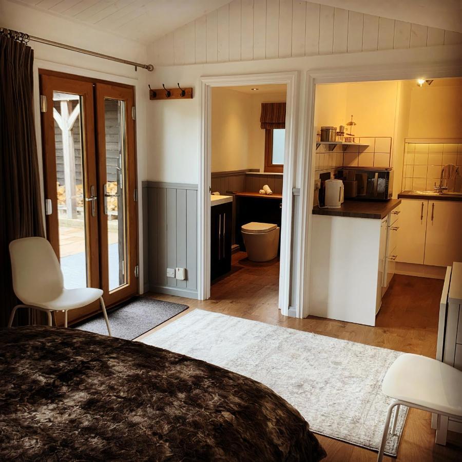 Hascombe Accommodation Exterior foto